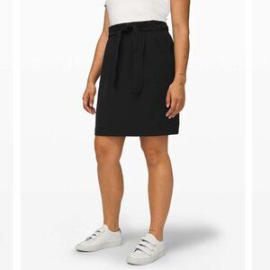 Lululemon "Noir" Skirt